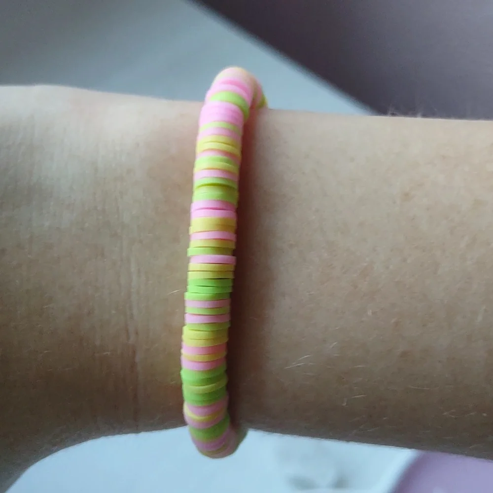 Spring Bracelet - Picture 2 of 3